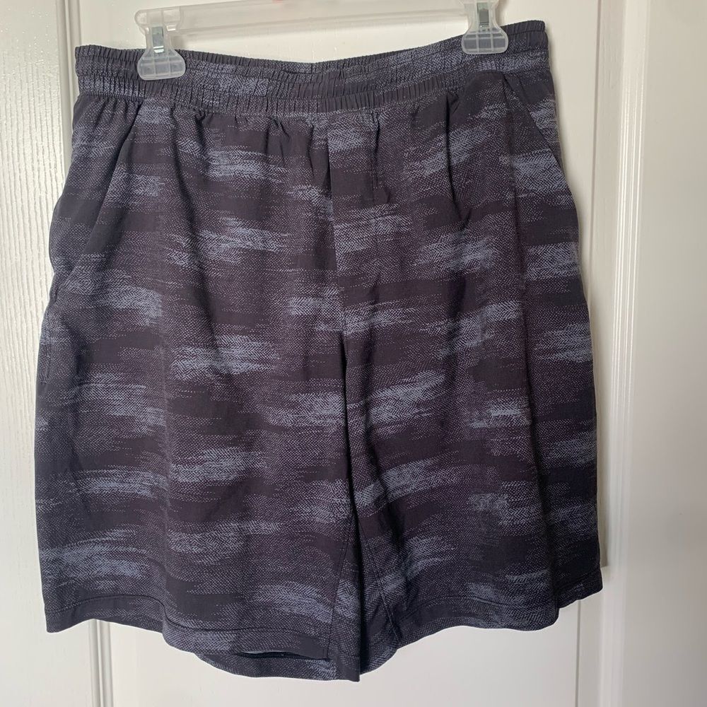 Men's  Patterned Lululemon  Shorts